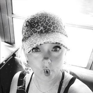 Meet your Posher, Christin